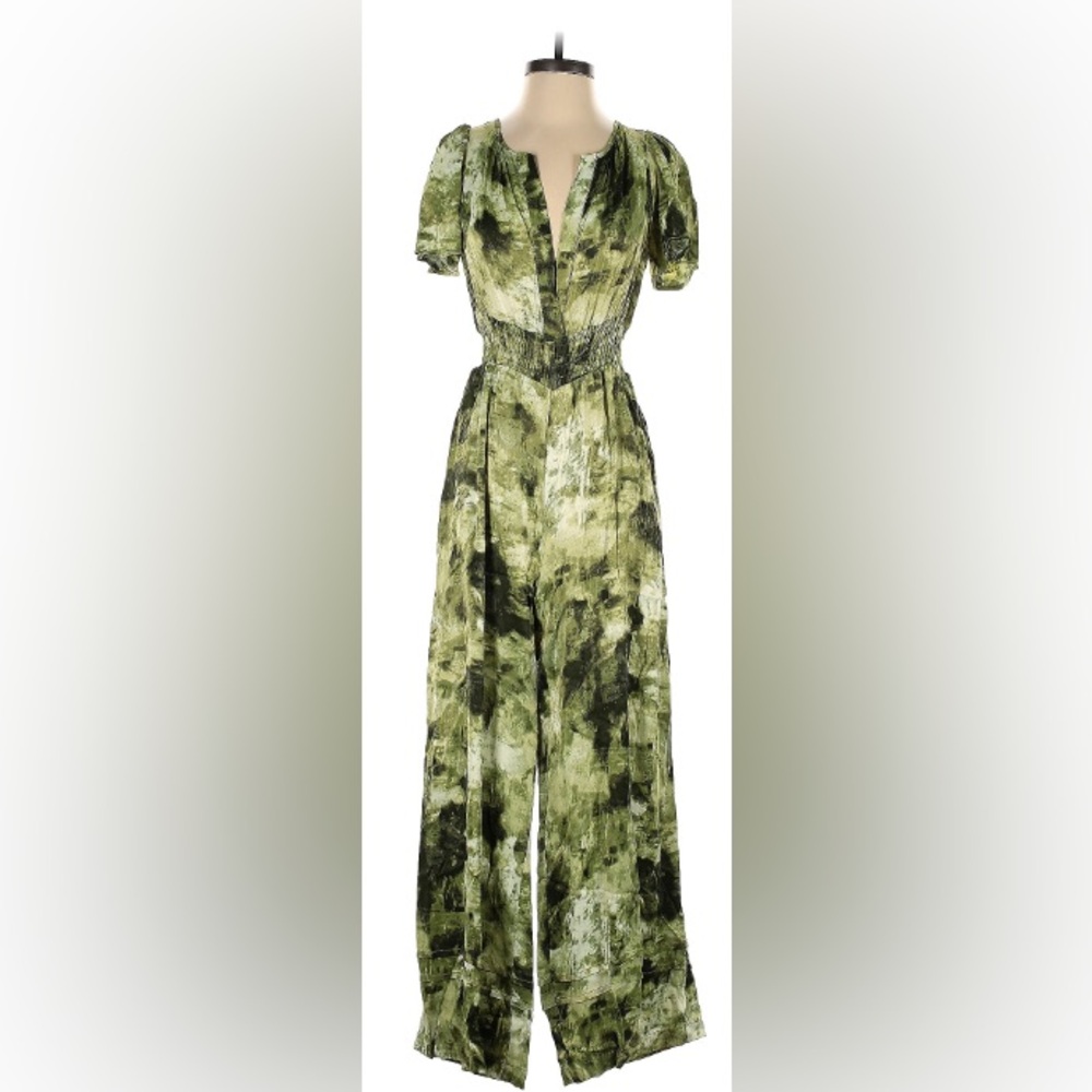 NWT, XS Petite Anthropologie Jumpsuit, 28.5" chest, 58.25" length, 100% Viscose
